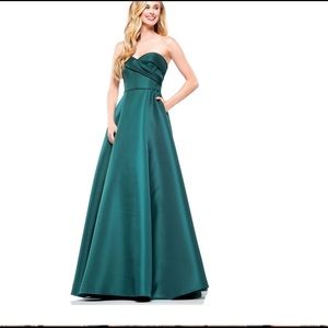 Emerald Ballgown Prom Dress